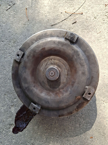 Гидротранформатор, вал гидротрансформатора Jeep Grand Cherokee  2000 универсал 3.1 Дизель Киев