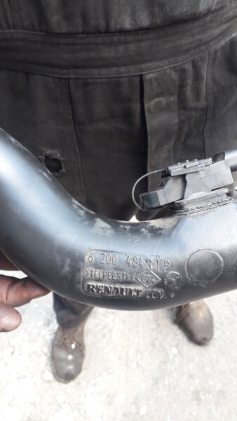 Патрубок інтеркулера Renault Espace 4 2004 р.  2.0 л дизель Луцьк