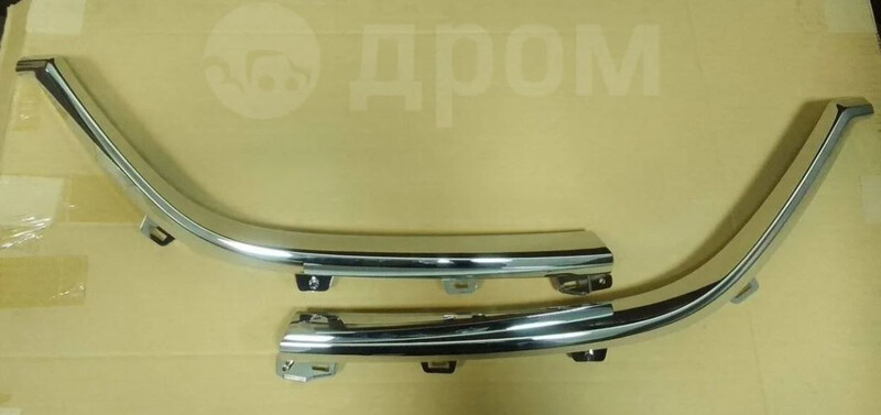 Молдинги решетки (хром) Mazda CX-9  2015 3.7 Бензин Винница
