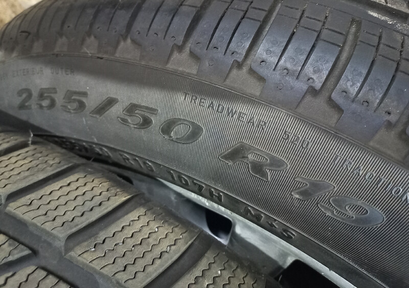 Шини всесезонні BMW X5  2013 універсал 3.0 Бензин 