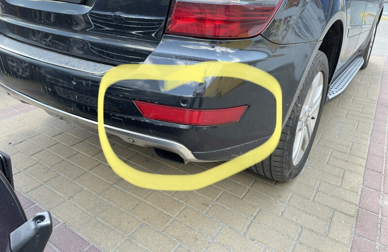 Отражатель на задний бампер правый Mercedes-Benz M-Class W164  2009 3.2 Дизель Хмельницкий