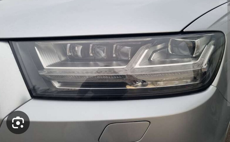 Фара передняя Audi Q7  2018 3.0 Дизель Ровно