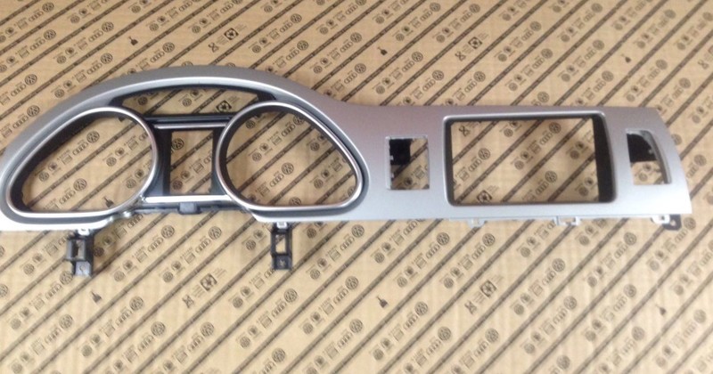 Рамка панели Audi Q7  2012 3.6 Бензин Одесса