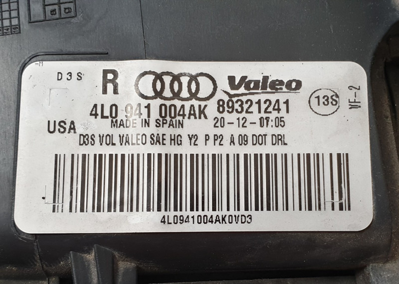 Фара ксенон 4L0941004AK   Audi Q7