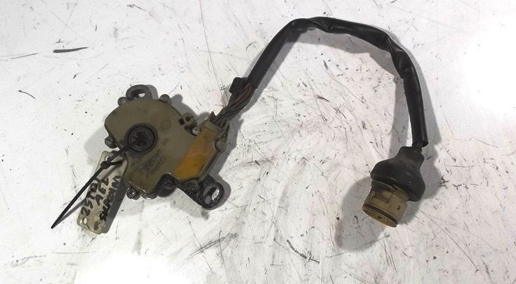 Селектор переключения передач Audi 100  1995 2.5 Дизель 