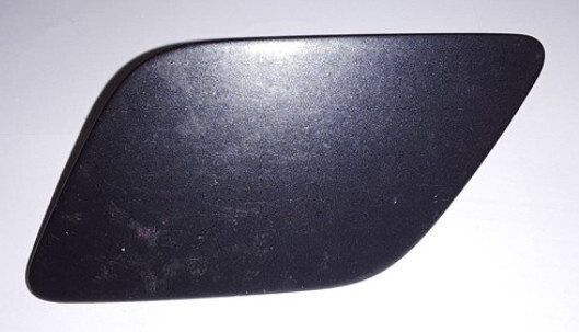 Акладка форсунки омывателя фары передней Audi A6  2011 3.0 Дизель Белая Церковь