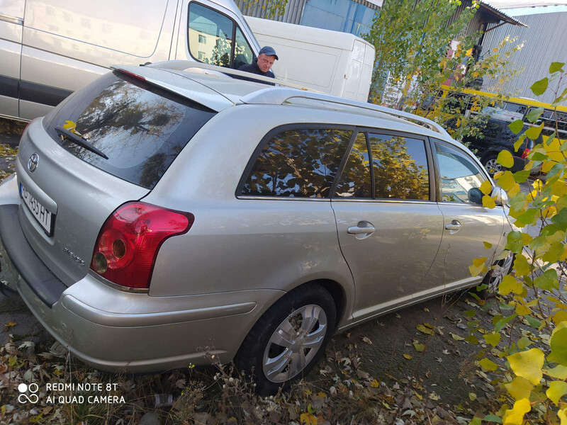 Капот Toyota Avensis  2004 універсал  Электро 