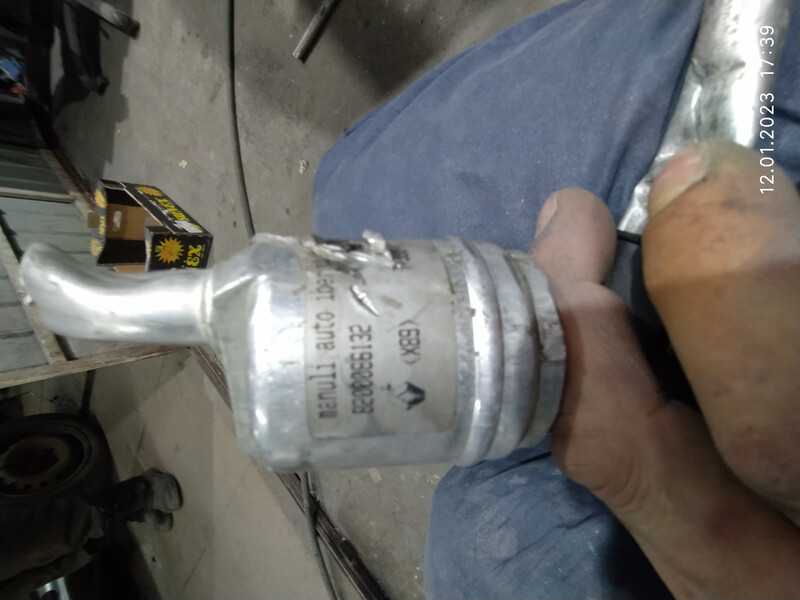 Трубка кондиционера Renault Kangoo  2005 1.6 Бензин Павлоград