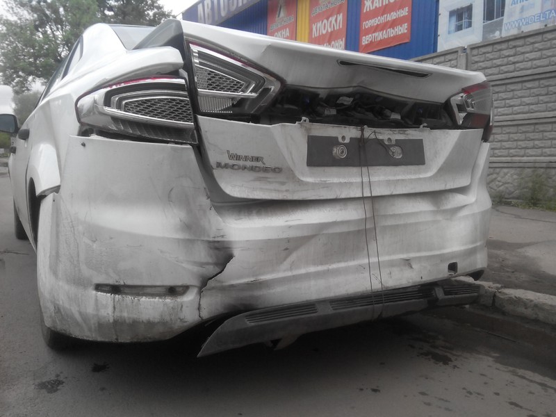 Бампер задний Ford Mondeo 4 2012 г.  1.6 л бензин Луцк
