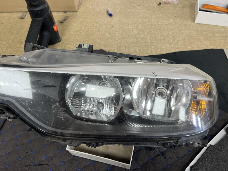 Основная фара в сборе BMW 3 Series F30  2014 хэтчбек 2.0 Бензин 