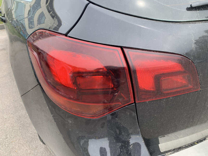 Задние фонари Opel Astra j 2011 универсал  Электро 
