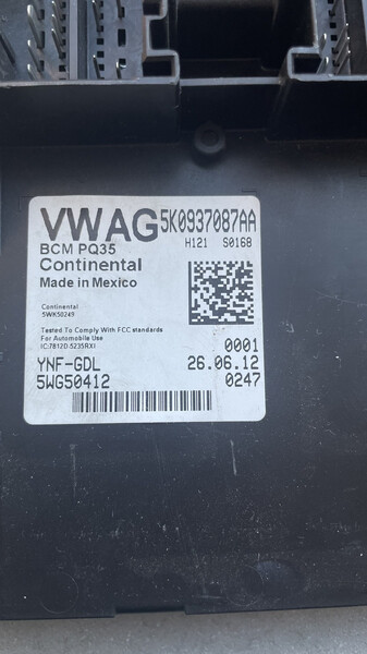 Блок управления комфортом Volkswagen Passat B7  2012 Киев