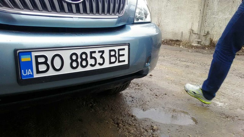 Заглушки в бампер Lexus RX  2006 3.3 Бензин Тернополь