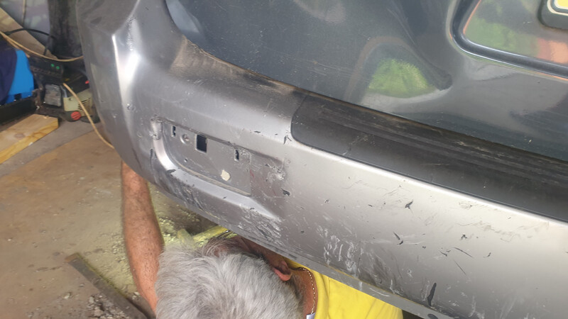 Катафот заднього бампера Hyundai H1  2006 2.5 Дизель 