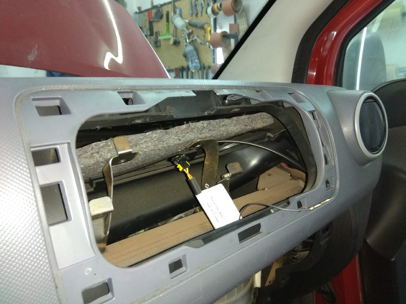 Подушка безпеки водія Peugeot Partner  2009 1.6 Дизель 