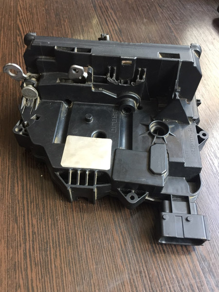 Замок сдвижной правой двери Citroen Jumper  2010 2.2 Дизель 