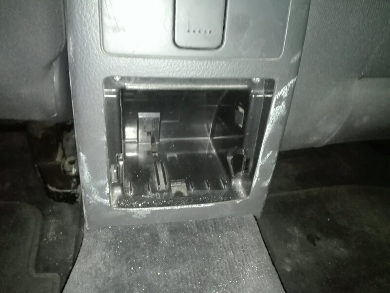 Попільничка 3B0 857 962 C   Volkswagen Passat