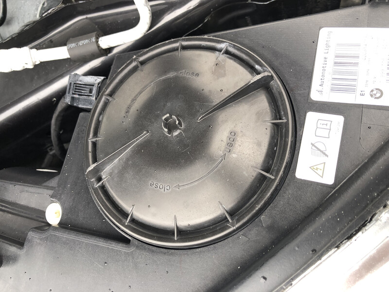 Крышка передней правой фары BMW X6  2018 3.0 Бензин Одесса