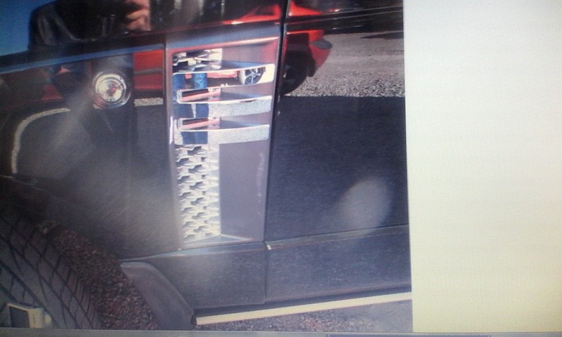 Накладка крыла перед. лев. (жабры хром) Land Rover Range Rover 2012 г.  Киев