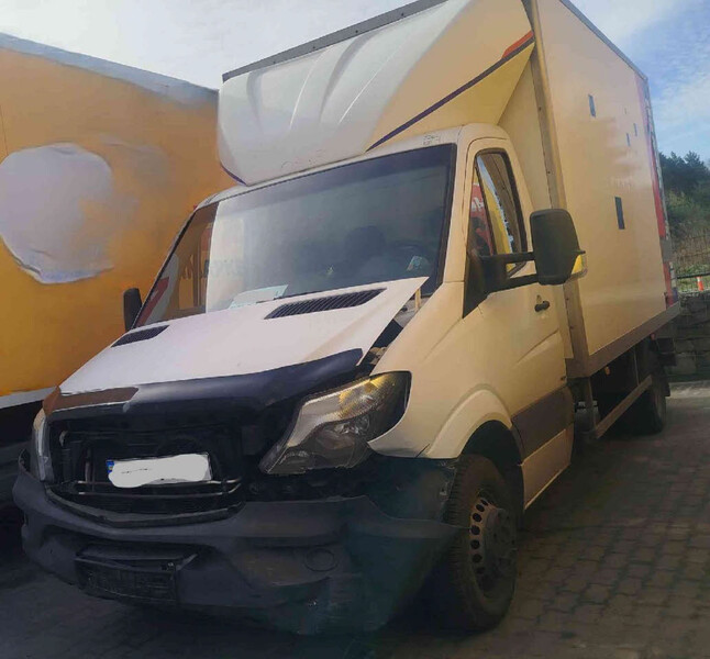 Бампер передний Mercedes 516 2016 г.  2.2 л дизель Винница