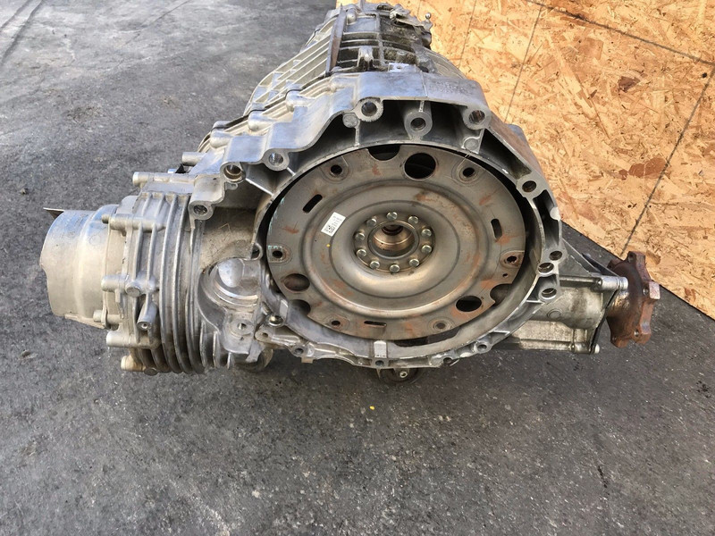 Коробка автомат Audi A4 B8 2011 г.  2.0 л бензин Каменское