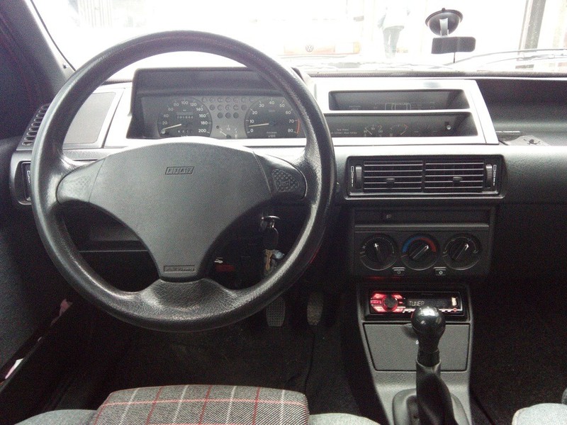 Попільничка Fiat Tempra 1993 р.  1.9 л дизель Житомир