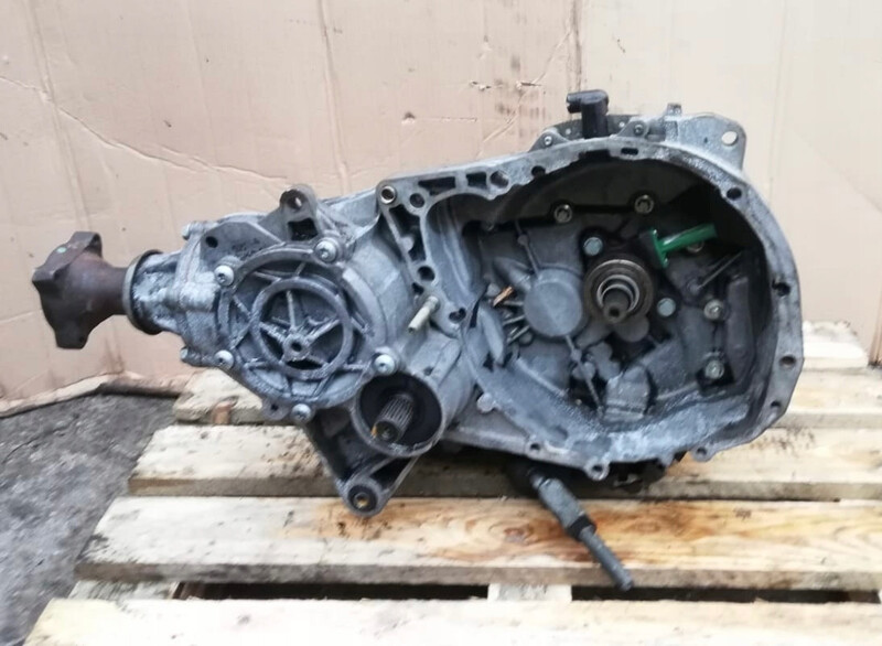 Коробка передач в сборе Renault Scenic RX4 2005 г.  2.0 л бензин Киев