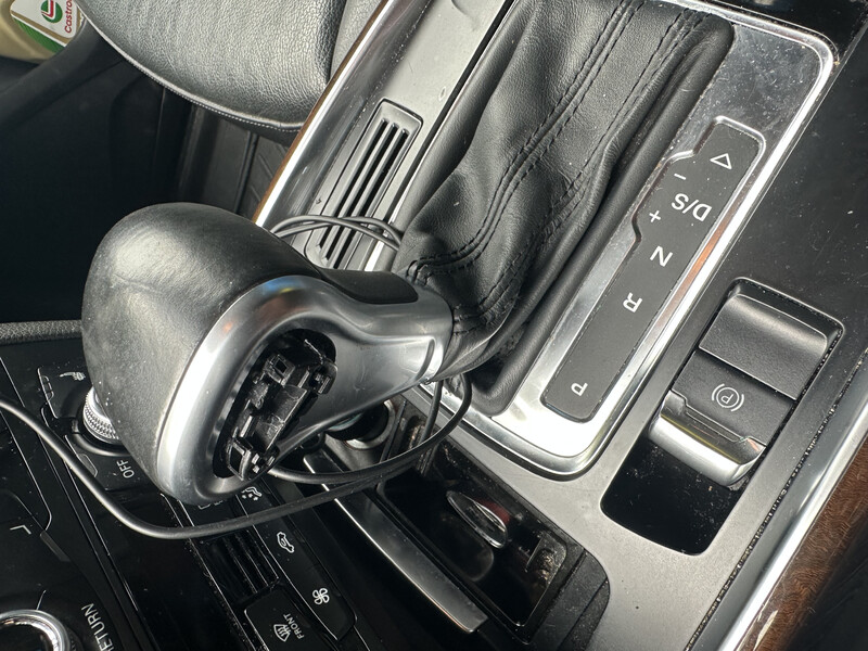 Ручка КПП Audi Q5  2015 хэтчбек 2.0 Бензин Сумы