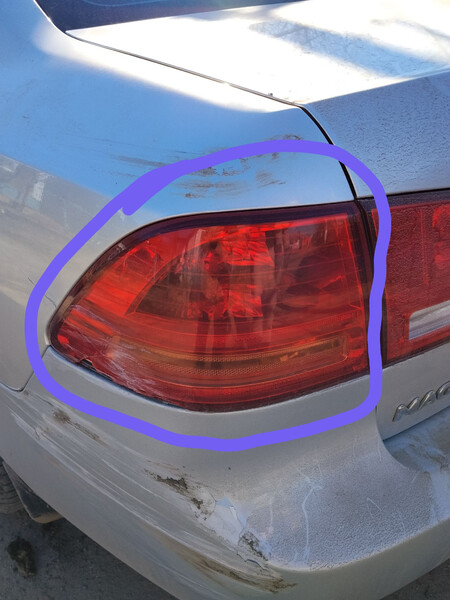 Скло заднього лівого ліхтаря Kia Magentis  2007 2.0 Бензин 