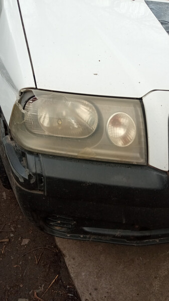 Передня фара Citroen Jumpy універсал 2005 р.