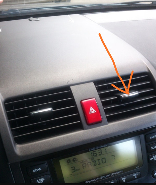 Хромировання вставка воздуховода Honda Accord 7 2006 г.  2.4 л бензин Житомир