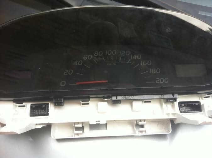 Панель приборов Toyota Yaris хэтчбек 2008 г.  1.3 л бензин Киев