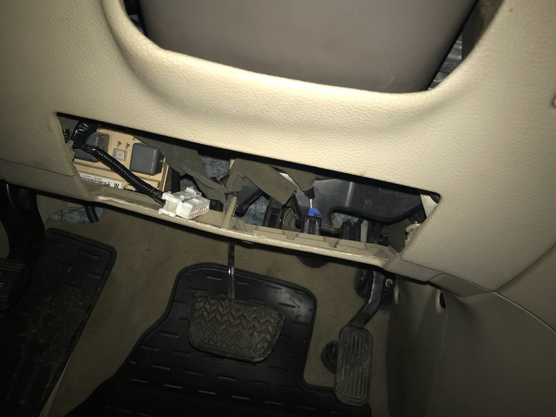 Крышка подрулевая Lexus RX 2006 г.  3.5 л бензин Одесса