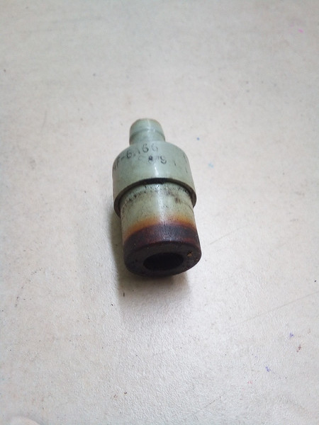 Клапан PCV Ford Focus  2001 универсал 1.6 Бензин Киев