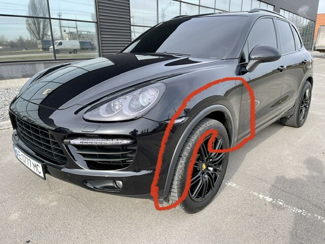Накладка крыла Porsche Cayenne 2010 г.  4.8 л бензин Днепр