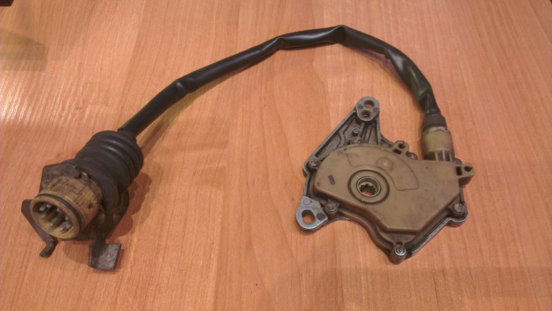 Многофункциональный переключатель акпп Audi A6 allroad quattro  2001 універсал 2.7 Бензин 