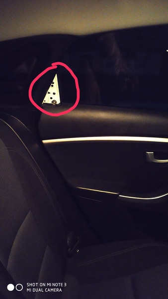 Заглушка обшивки Hyundai i30  2013 хэтчбек 1.6 Бензин Луцк