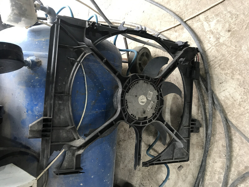 Диффузор с вентилятором Mercedes-Benz R-Class  2012 хэтчбек 3.2 Дизель 