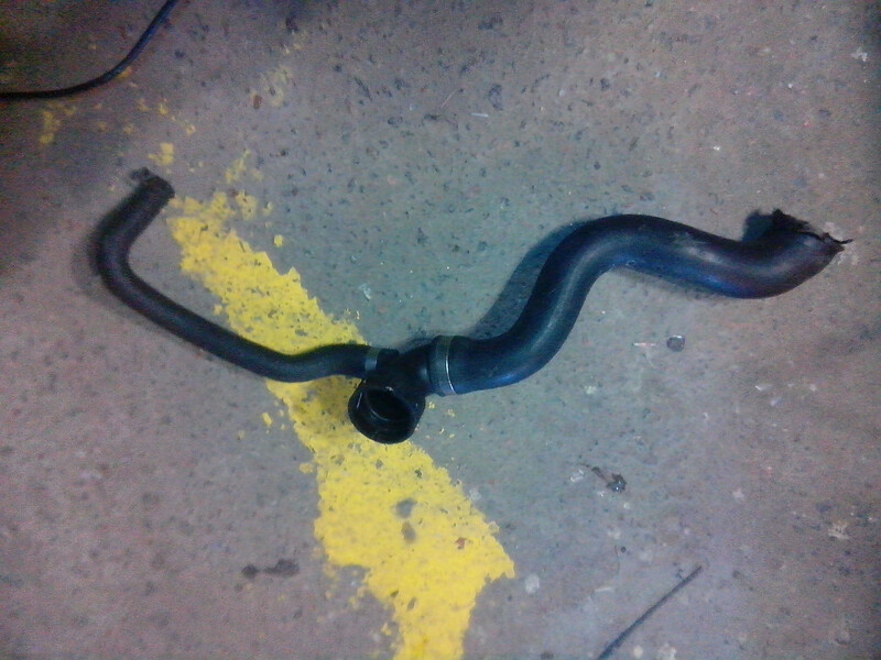 Патрубок радиатора Mercedes S-Class 2000 г.  Ровно