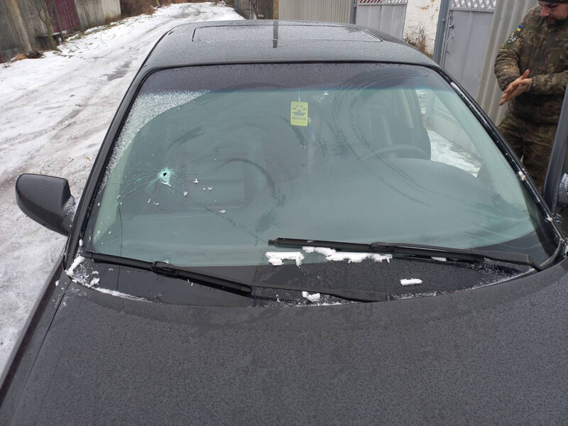 Стекло лобовое и заднее с подогревом Opel Omega B 2000 2.0 Бензин Киев