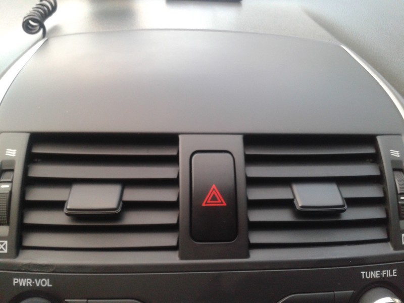 Центральная панель Toyota Corolla E140  2007 1.6 Бензин Севастополь