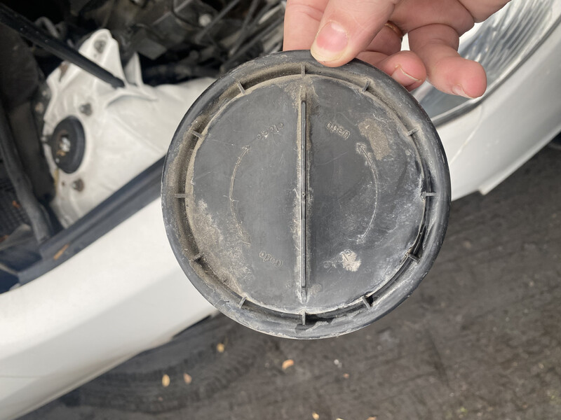 Заглушка фары Toyota Camry 55  2015 2.5 Бензин 