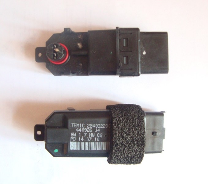 Доводчик стеклоподъёмника 0675 D4 PASS2   Renault Megane, Renault Scenic