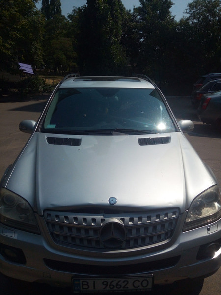 Капот Mercedes M-Class W164 2008 г.  3.5 л бензин Кременчуг