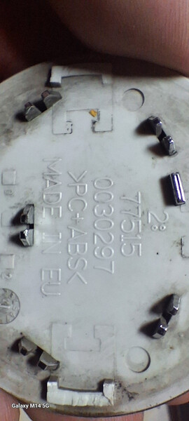 Заглушка легкосплавного диска 775150030297   Toyota Corolla