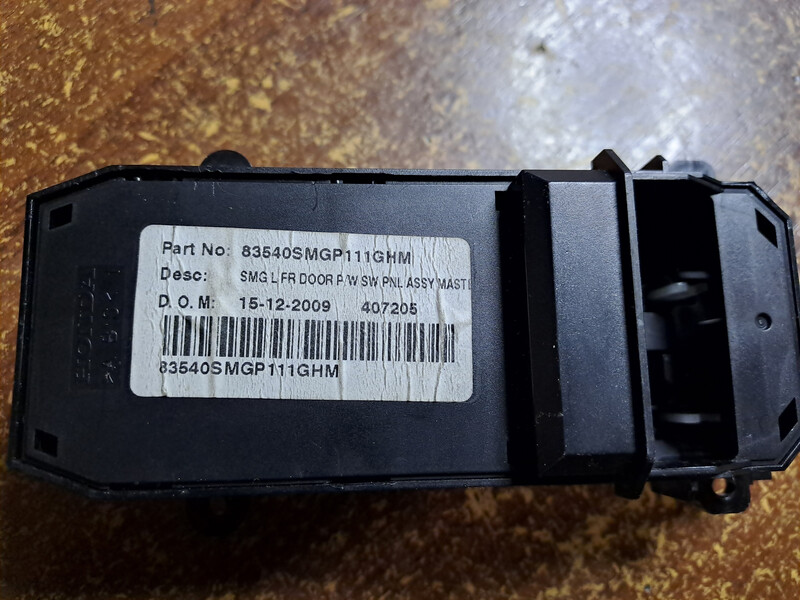 Переключатель стеклоподемников Honda Civic 8  2010 хэтчбек 2.0 Дизель Луцк