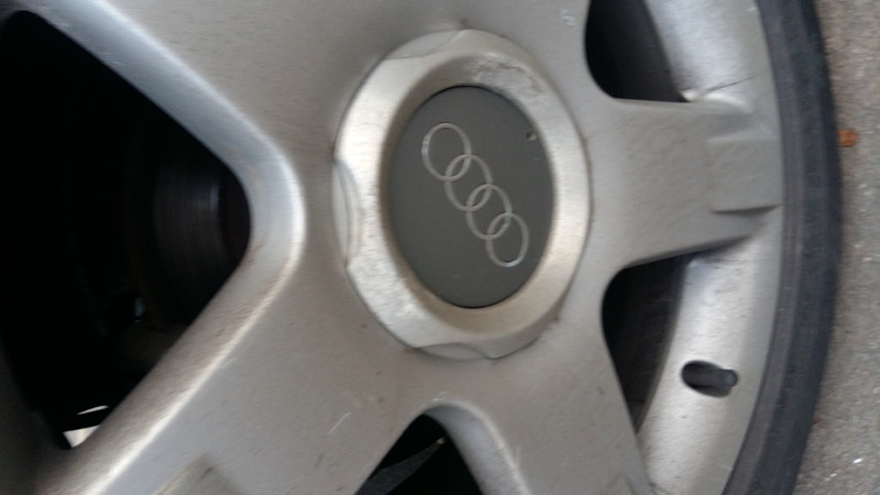 Колпак на диск колёсный Audi A6 allroad quattro  2002 універсал 2.7 Бензин 
