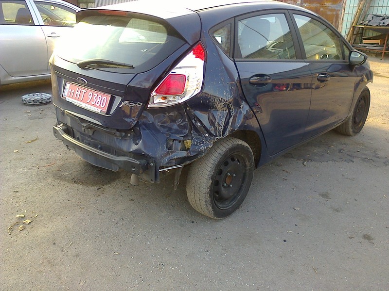 Четверть задняя правая Ford Fiesta MK7  2012 хэтчбек 1.5 Дизель Кременчуг