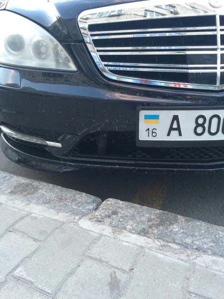 Решітка бампера Mercedes S-Class 2009 р.  5.5 л бензин Київ