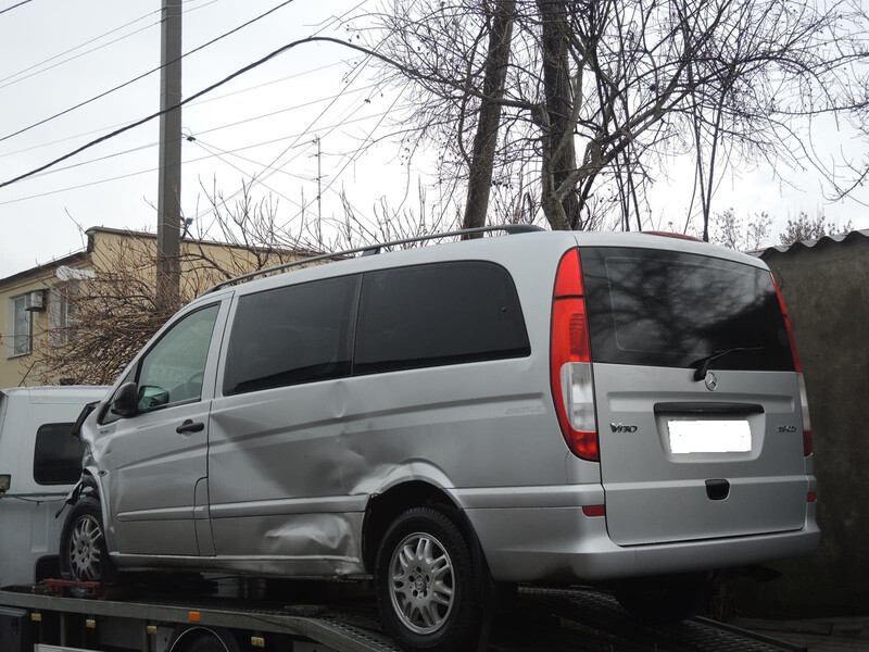 Задняя левая четверть A 639 637 78 09   Mercedes Vito